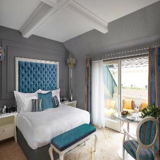 Aria Hotel Budapest by Library Hotel Collection