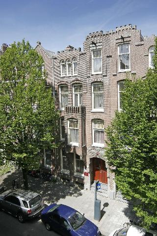 Nova Apartments