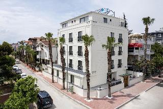 Azuu Boutique Hotel