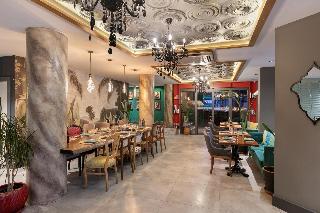 Azuu Boutique Hotel