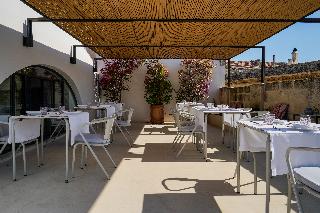 Palazzo de Noha, Puglia