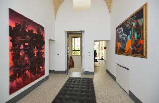 Palazzo de Noha, Puglia