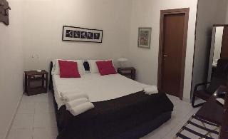 Plebiscito Home, Naples