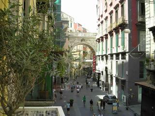 Plebiscito Home, Naples