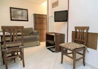 Plebiscito Home, Naples