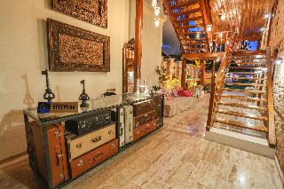 Char Me Boutique hotel