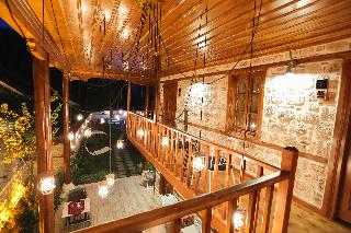 Char Me Boutique hotel