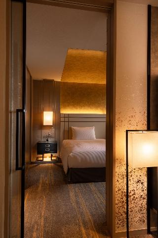 Room:SUI.EJ-1