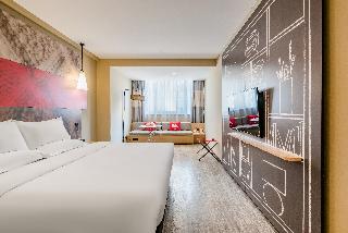 Ibis Hotel (Luoyang Government Bao Long Plaza)