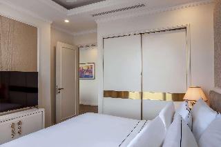 SUITE WITH VIEWS
