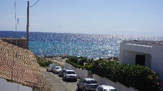 Riva delle donne, Puglia