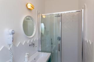 Sorrento Pool &Suites, Sorrento