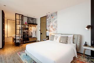 Popular Balcony Room