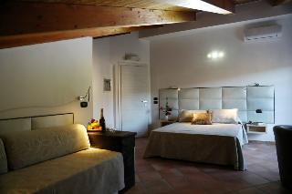 Arenas Hotel, Calabria