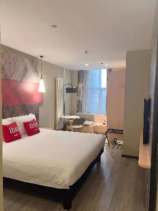 Room Room