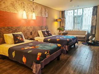 Room Room
