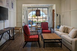 Room Room