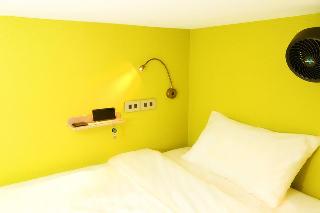 Room:BED.FA