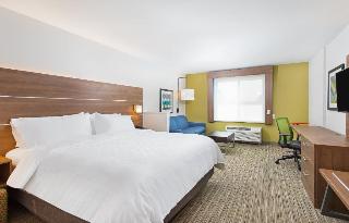 1 King Suite Mobility Accessible Tub