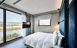 Room:DBL.RV
