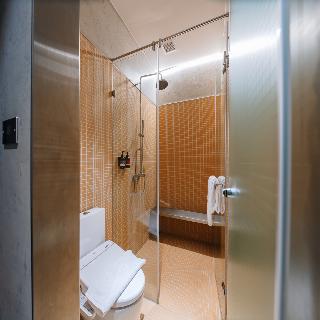 Room:DBL.SU-1