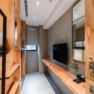 Room:QUA.BK-FH