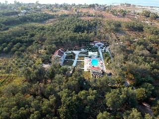 Alykes Family Resort