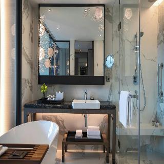 Room:DBL.PE