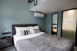 Quentin Zoo, Amsterdam and vicinity