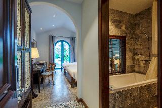 Room Room