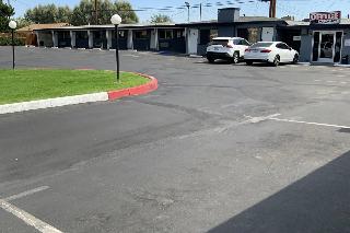 New Corral Motel