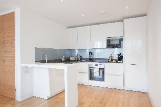 London Square Apartments, Londyn