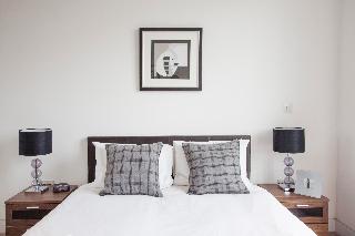 London Square Apartments, Londyn