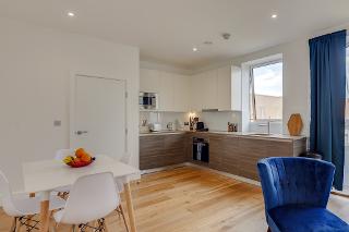 Premium Hounslow Studio Apartments, Londyn