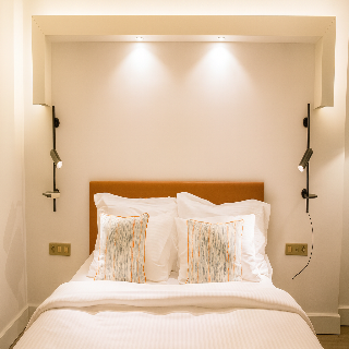 Sparkle Hotel