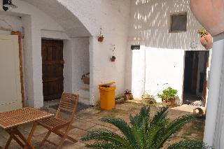 Corte Candelora, Puglia