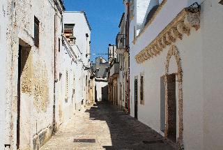 Corte Candelora, Puglia