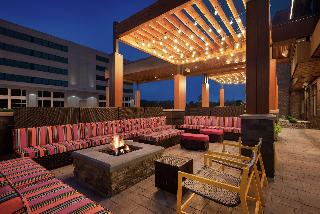 Home2 Suites Madison Alliant Energy Ctr