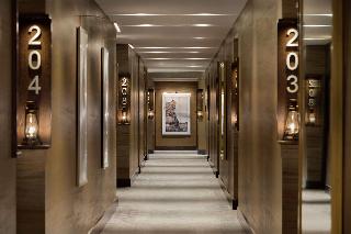 Hoodoo Moab Curio Collection By Hilton