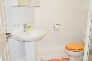 OYO Home 139  Meridian Place 2 Bed, Londyn