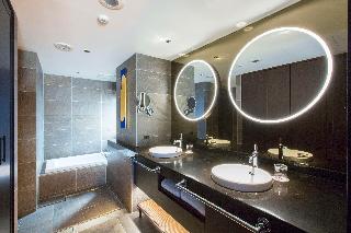 Room:SUI.KG