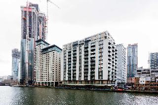 OYO Home 30336 Discovery Dock New 2 Bed, Londyn