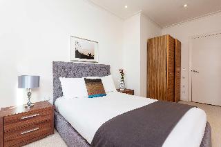 OYO Home 30336 Discovery Dock New 2 Bed, Londyn