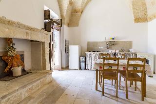 Trulli Borgo Montalbano, Puglia