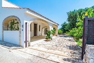Trulli Borgo Montalbano, Puglia