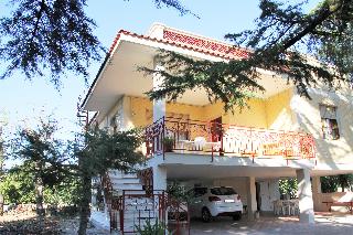 Villa Impalata, Puglia