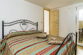 Casa Mediterranea, Puglia