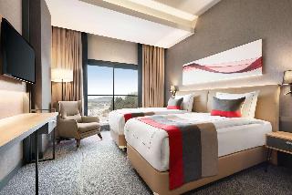 Ramada by Wyndham Tire