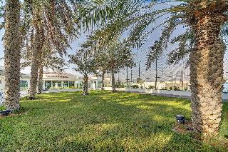 Royal Residence Resort