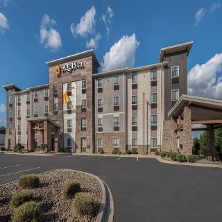La Quinta Inn & Suites Greenville Woodruff Rd.